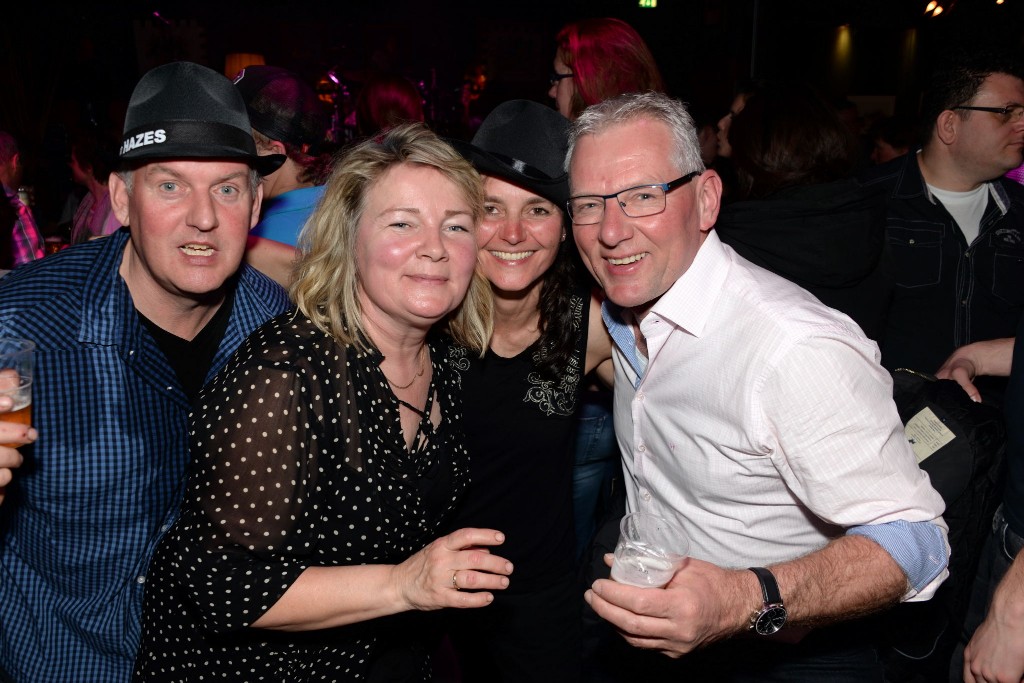 ../Images/Heel Noordwijkerhout zingt Hazes 511.jpg